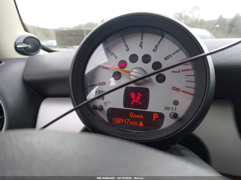 2011 Mini Cooper VIN: WMWSU3C54BT092430 Lot: 44884452