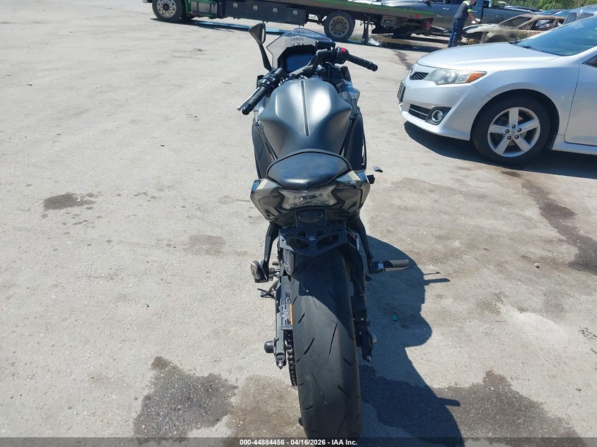 2024 Kawasaki Ex650 R VIN: ML5EXER19RDAD5340 Lot: 44884456