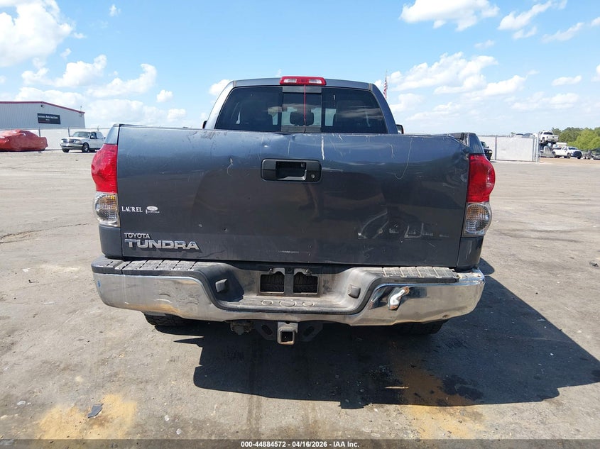 2008 Toyota Tundra Sr5 5.7L V8 VIN: 5TFRV54118X038669 Lot: 44884572