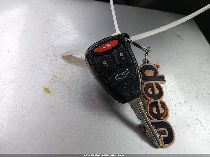 2005 Jeep Grand Cherokee Laredo VIN: 1J4GR48KX5C724912 Lot: 44884606