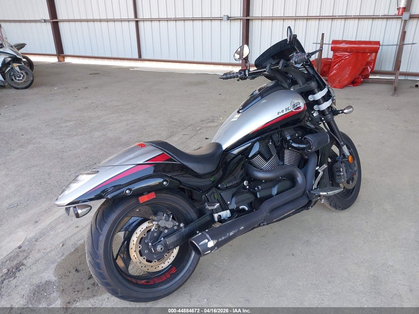 2018 SUZUKI VZR1800 auction photo 4