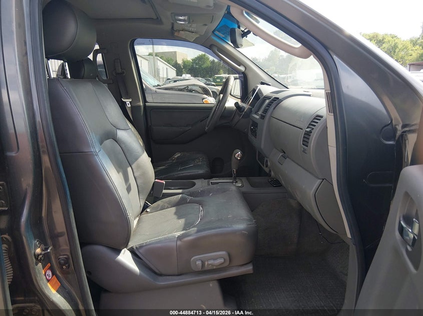 2005 Nissan Frontier Le