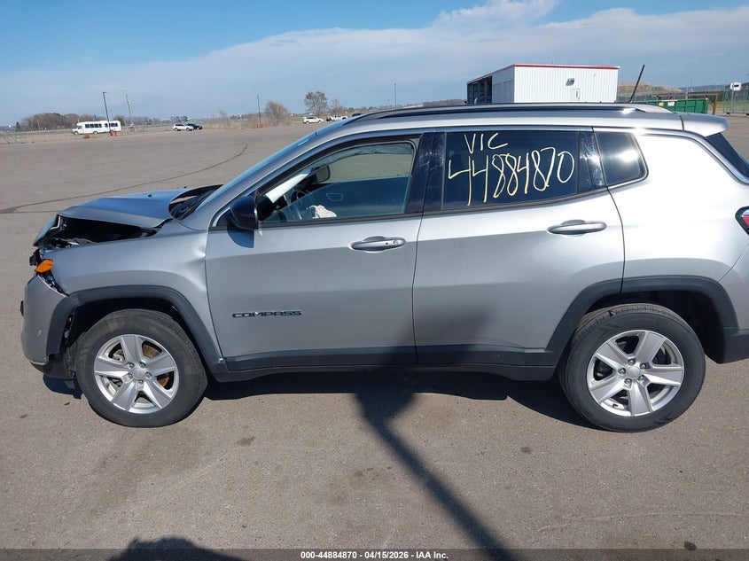 2022 Jeep Compass Latitude 4X4 VIN: 3C4NJDBB3NT102217 Lot: 44884870