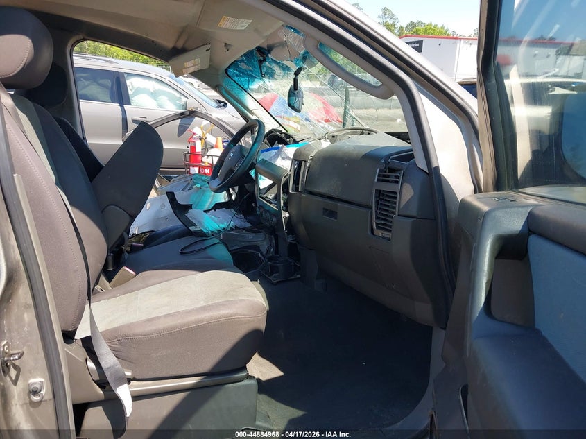 2007 Nissan Titan Xe