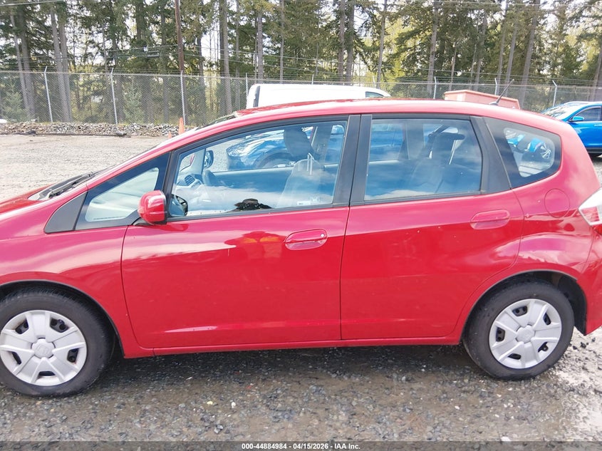 2013 Honda Fit VIN: JHMGE8H3XDC045415 Lot: 44884984
