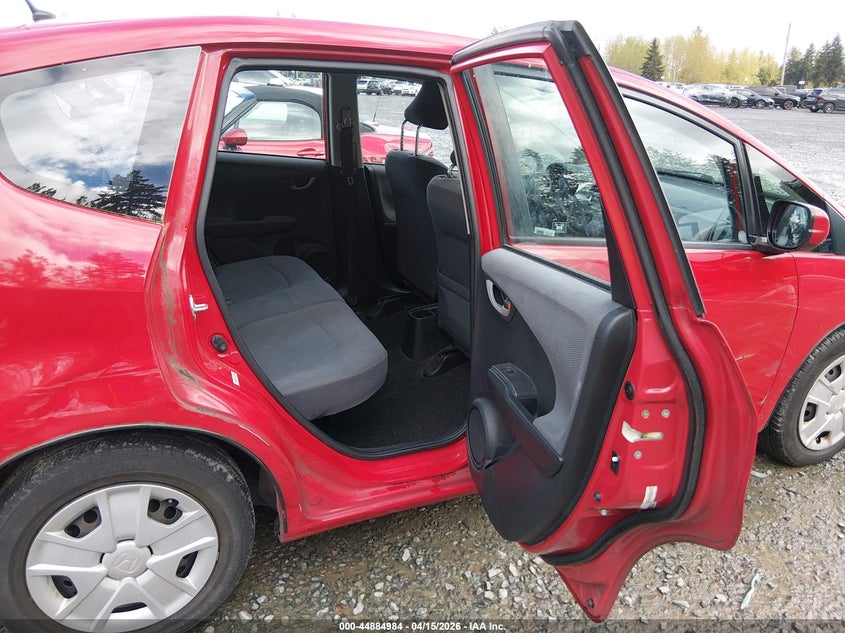 2013 Honda Fit VIN: JHMGE8H3XDC045415 Lot: 44884984