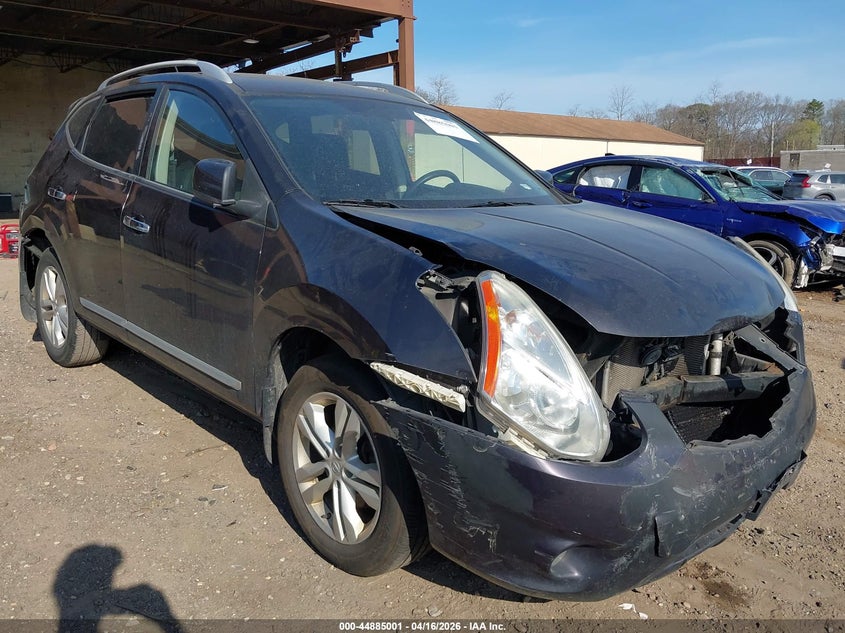 2013 NISSAN ROGUE SV