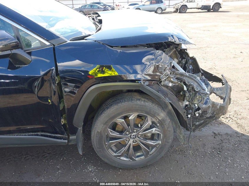 2024 Toyota Rav4 Hybrid Xle Premium VIN: 2T3B6RFV6RW061554 Lot: 44885049