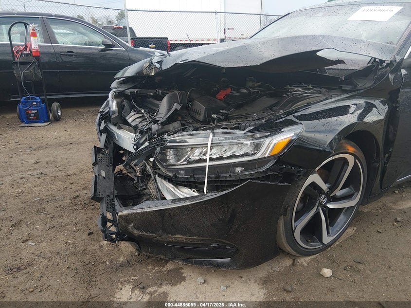 2018 HONDA ACCORD auction photo 6