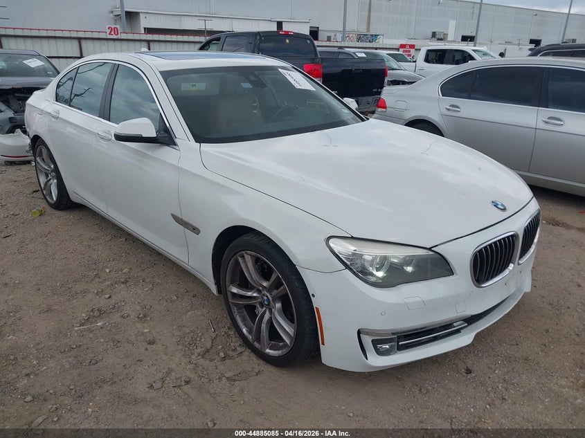 2014 BMW 740I