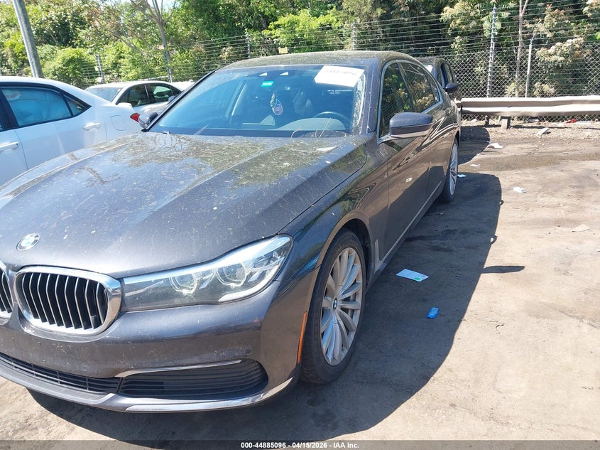 2019 BMW 740I