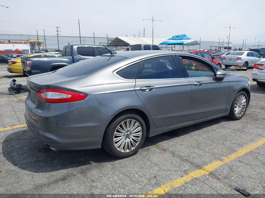 2014 Ford Fusion Hybrid Se