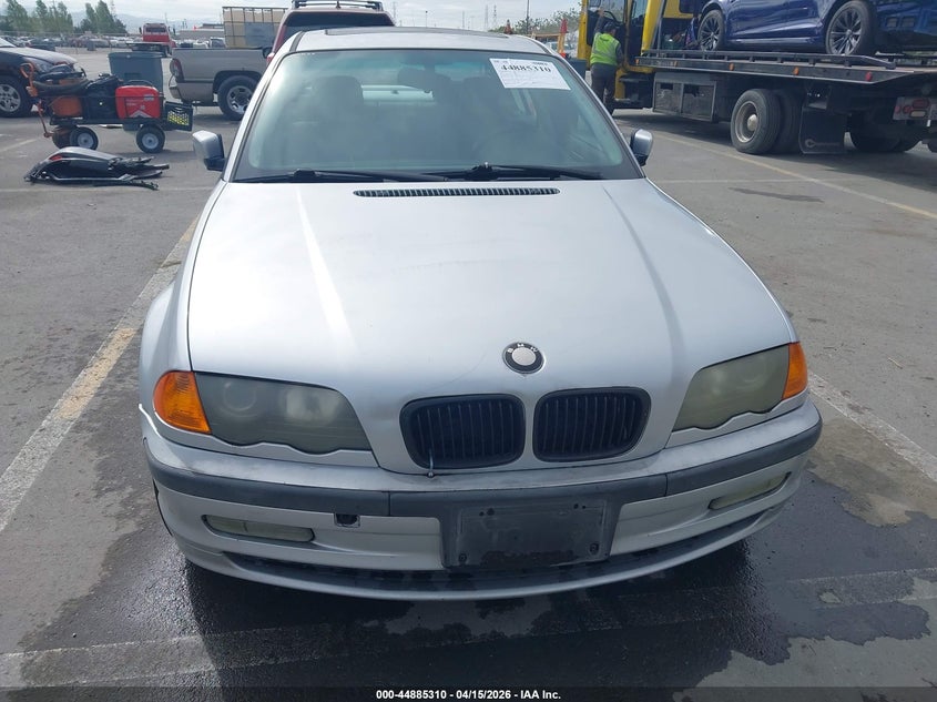 2001 BMW 325I VIN: WBAAV33421FU88918 Lot: 44885310