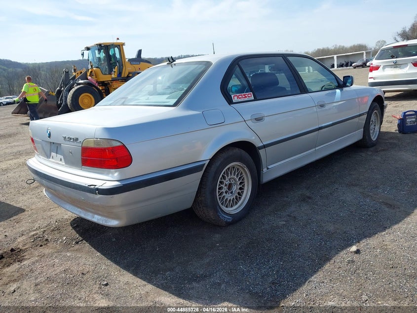 2001 BMW 740Il
