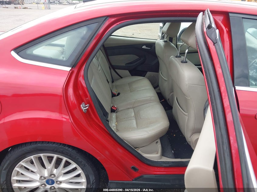 2012 Ford Focus Sel VIN: 1FAHP3H20CL308493 Lot: 44885390