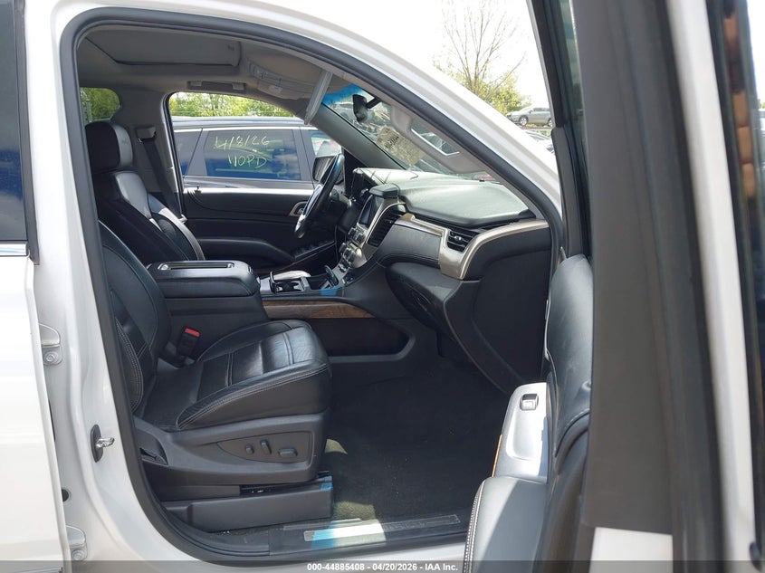 2018 GMC YUKON auction photo 5