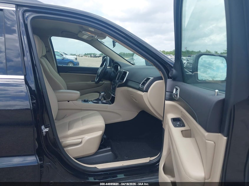 2019 Jeep Grand Cherokee Laredo E 4X4