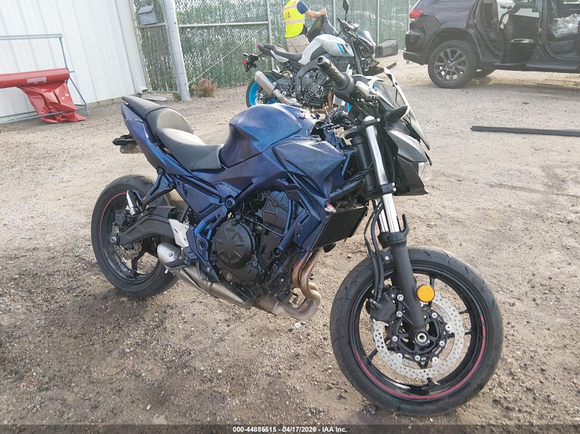 2025 Kawasaki Er650 P