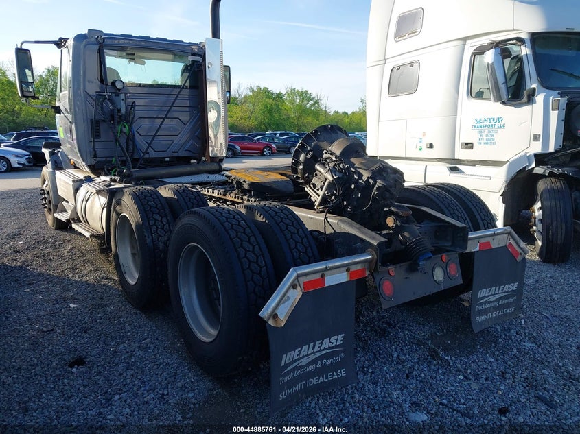 3HCDJAPRXHL752637 2017 International Prostar+ grey