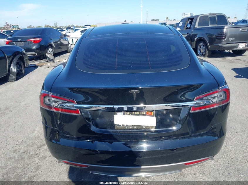 2014 Tesla Model S P85 VIN: 5YJSA1H1XEFP48661 Lot: 44885800