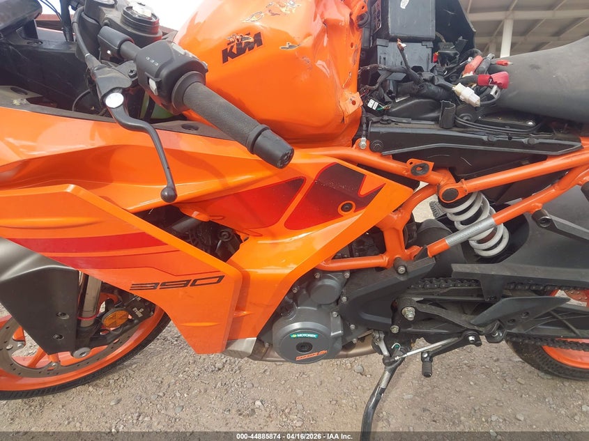 2024 Ktm 390 Rc VIN: MD2JYJ403RN210714 Lot: 44885874