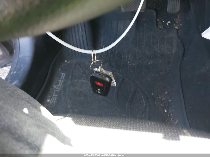 VIN JTDL9RFU3L3016942 2020 TOYOTA PRIUS LE AWD-E