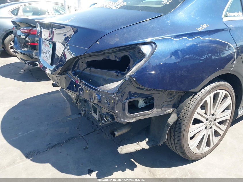 2018 Mercedes-Benz Cla 250 VIN: WDDSJ4EB3JN556742 Lot: 44886116