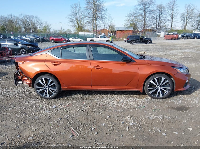 AtlanticExpress - Nissan Altima