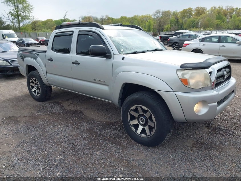 2005 Toyota Tacoma Base V6