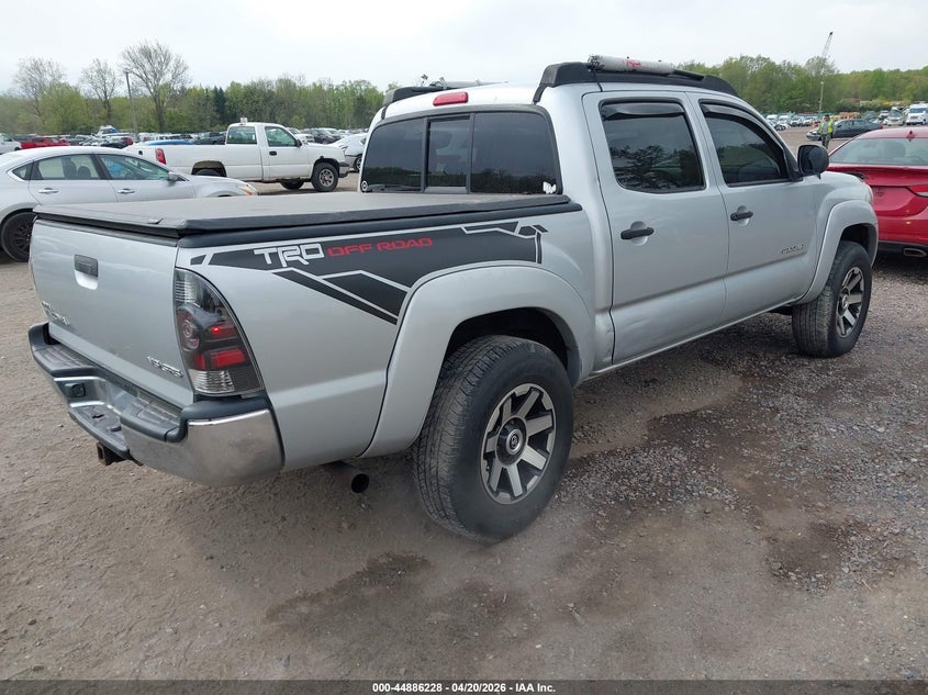 2005 Toyota Tacoma Base V6