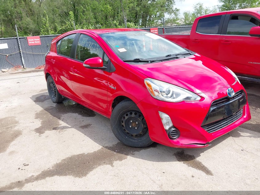 2015 TOYOTA PRIUS C TWO
