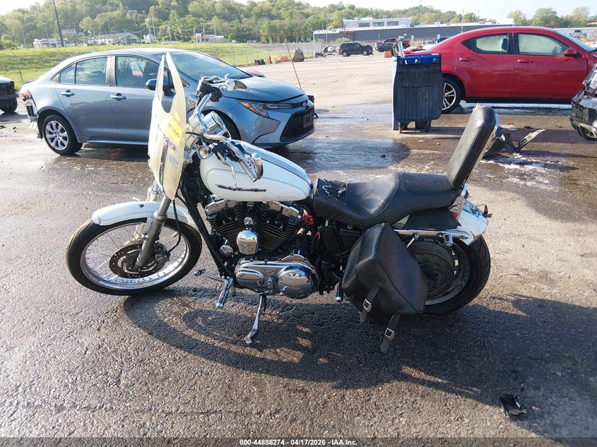 2005 Harley-Davidson Xl1200 C VIN: 1HD1CGP135K433955 Lot: 44886274