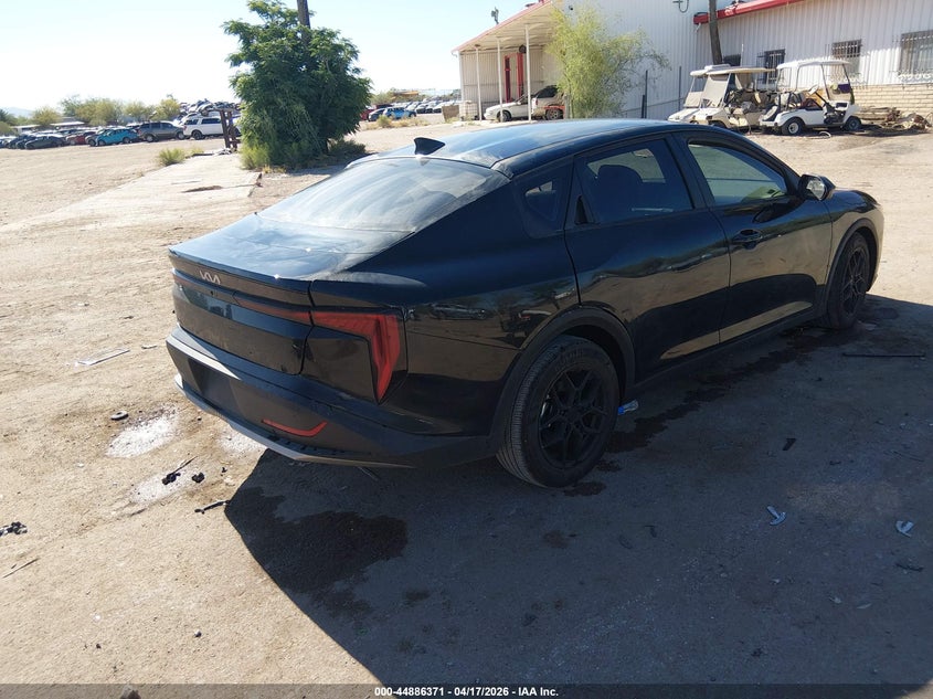 Vin: 3kpft4de4se237602, lot: 45383717, kia k4 lx 20254