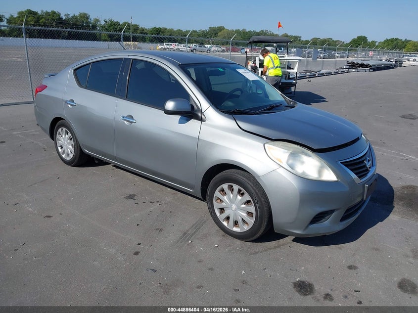 2014 Nissan Versa 1.6 Sv