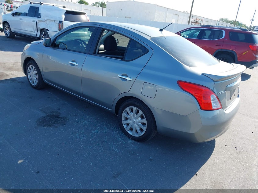 2014 Nissan Versa 1.6 Sv