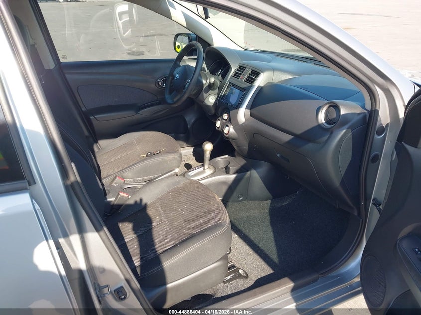 2014 Nissan Versa 1.6 Sv