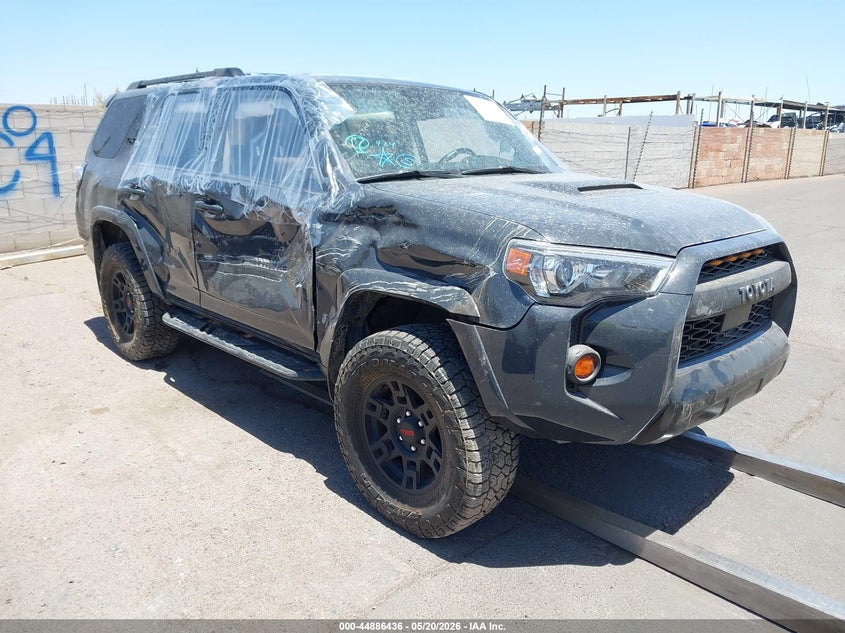 Vin: jteru5jr5r6222898, lot: 45383782, toyota 4runner trd off road premium 2024 img_1