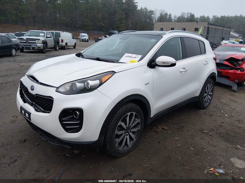 2017 KIA SPORTAGE auction photo 2