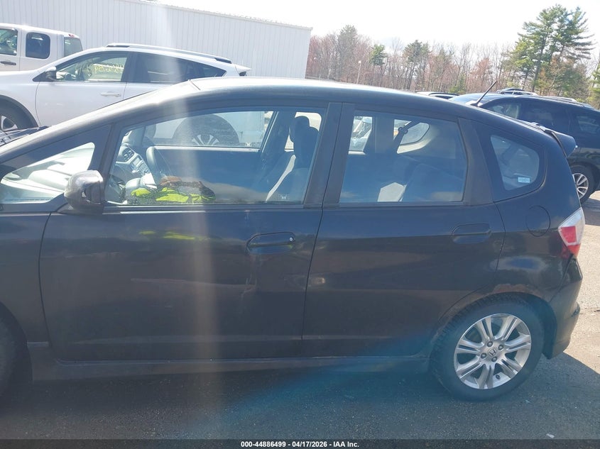 2009 Honda Fit Sport VIN: JHMGE88469S011381 Lot: 44886499