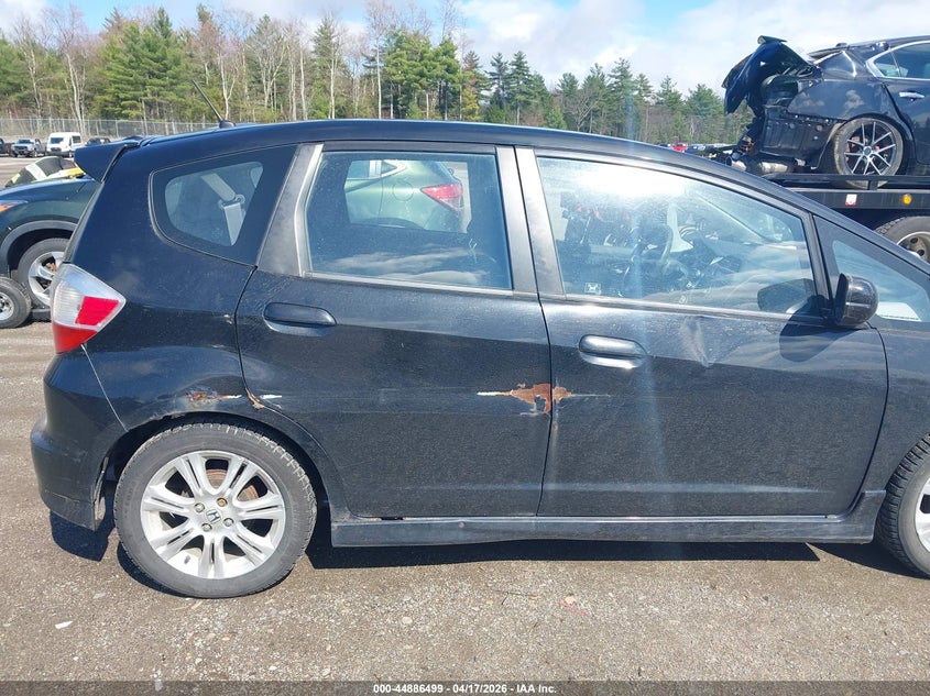 2009 Honda Fit Sport VIN: JHMGE88469S011381 Lot: 44886499