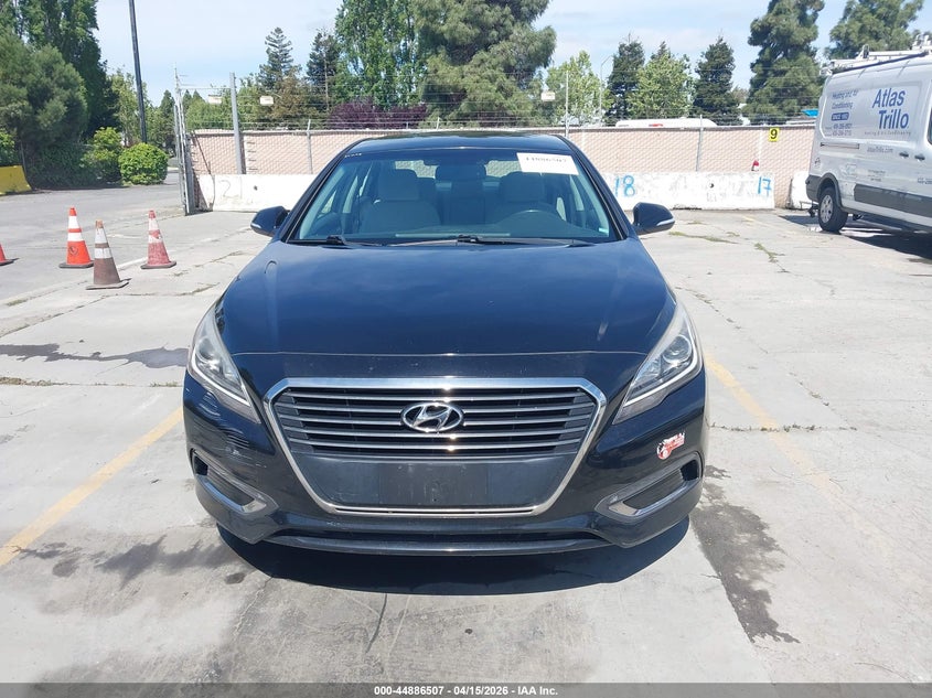 2017 Hyundai Sonata Plug-In Hybrid VIN: KMHE14L23HA066132 Lot: 44886507