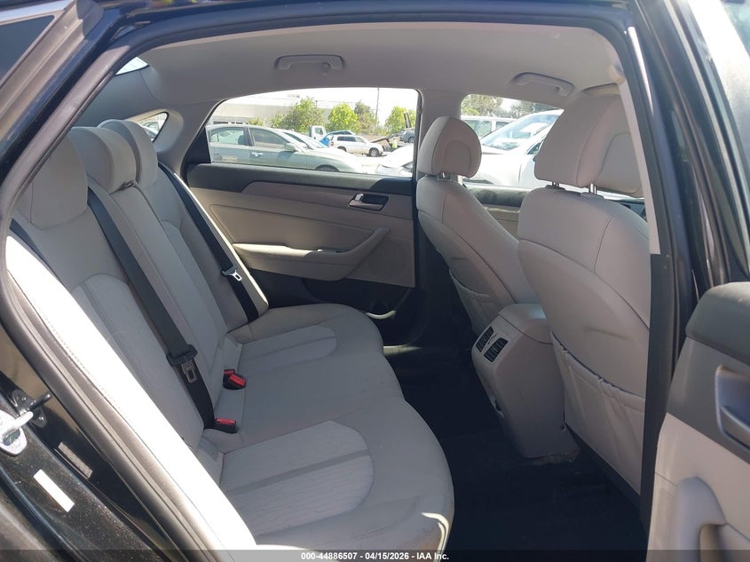 2017 Hyundai Sonata Plug-In Hybrid VIN: KMHE14L23HA066132 Lot: 44886507