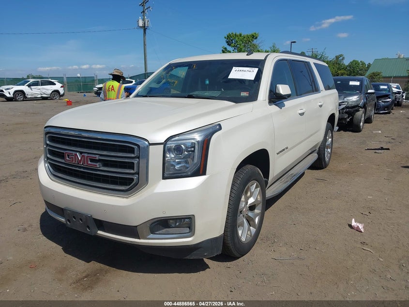 Vin: 1gks2hkc0fr197804, lot: 45383911, gmc yukon xl 1500 slt 20152