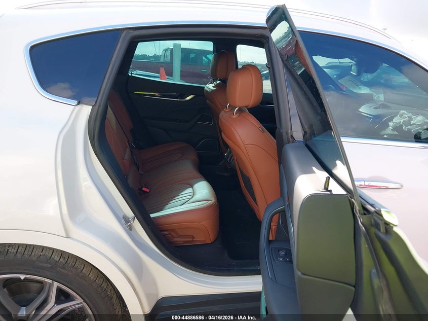 2023 Maserati Levante Gt VIN: ZN661XUA3PX420354 Lot: 44886586