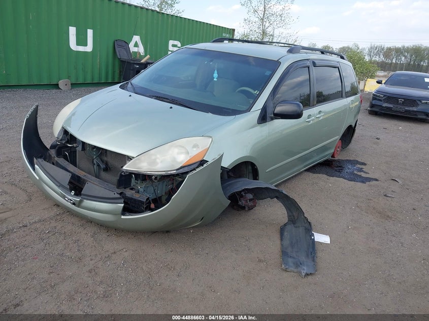 2007 Toyota Sienna Le