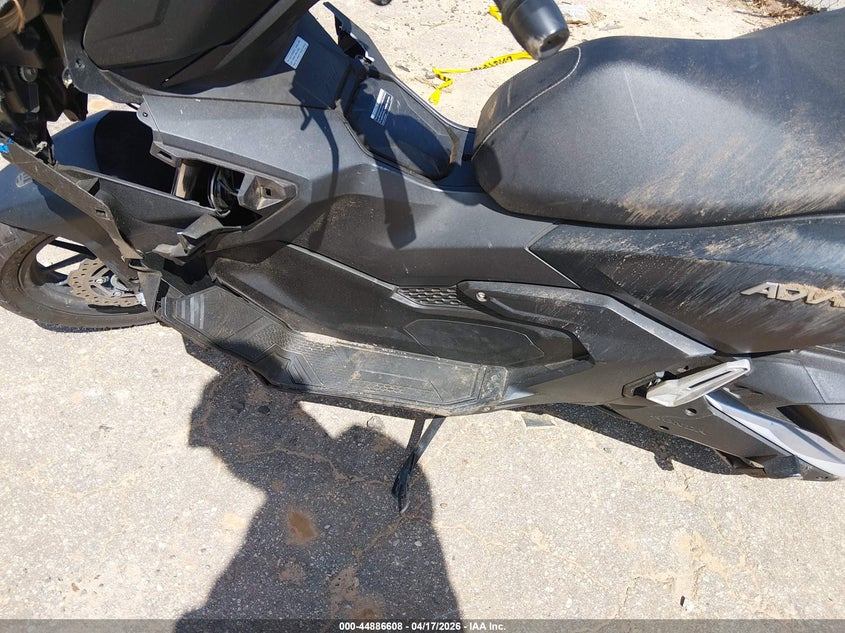 2025 Honda Adv160 A VIN: MLHKF5459S5100756 Lot: 44886608
