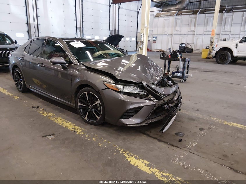 TOYOTA CAMRY XSE 2018
