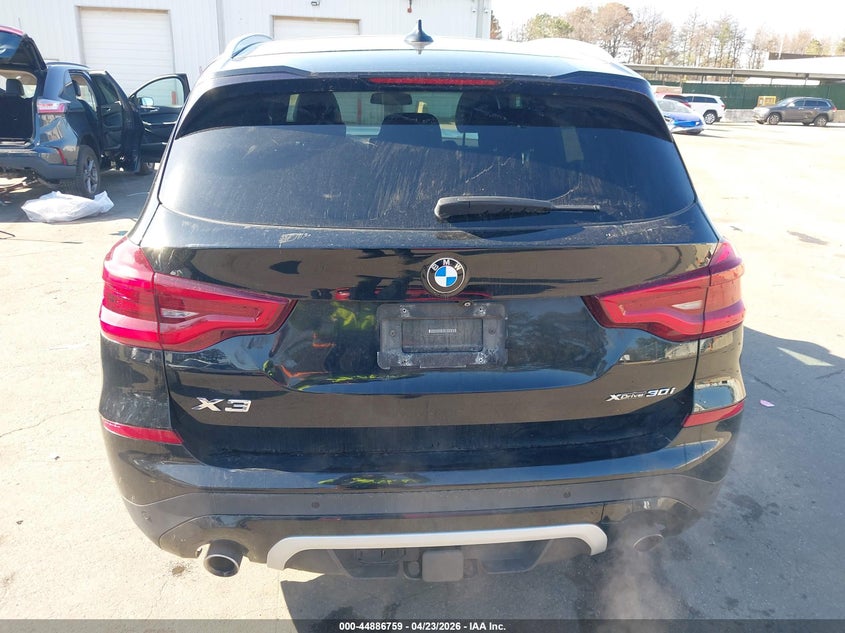 2019 BMW X3 VIN: 5UXTR9C5XKLE16378
