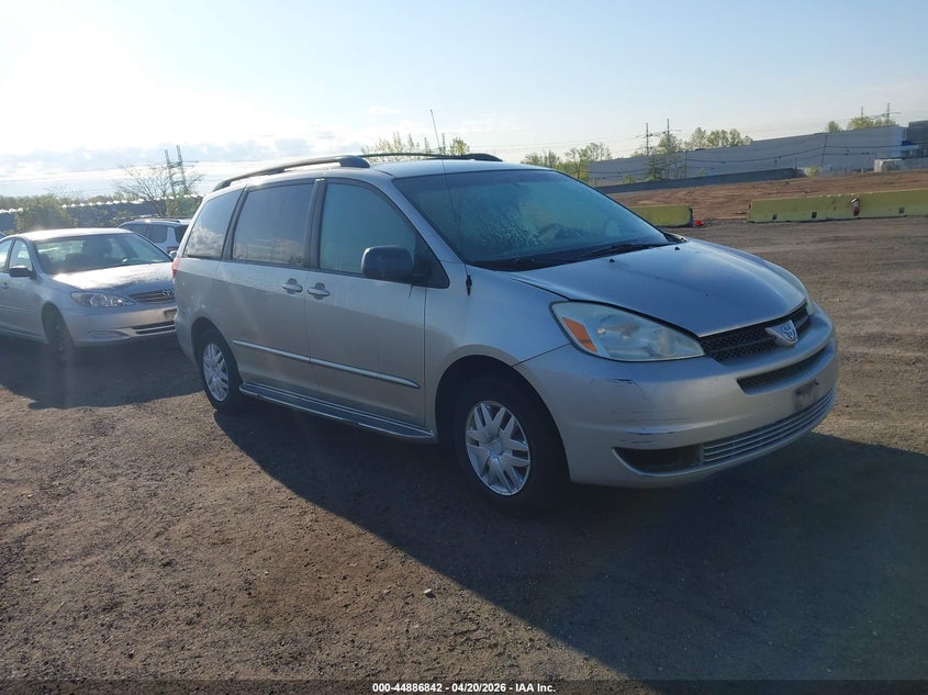 2004 Toyota Sienna Le