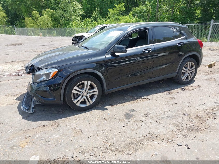 2017 MERCEDES-BENZ GLA 250 auction photo 2